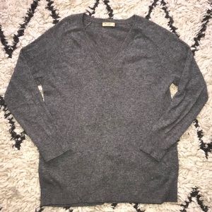 Equipment V-Neck Cashmere Sweater, Size M